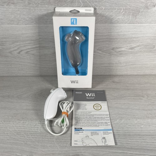 Nintendo wii nunchuck - nintendo,