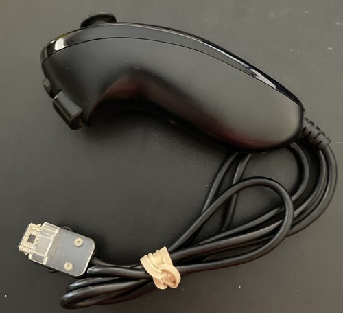 Nunchuck nero ufficiale