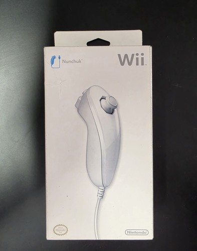Nintendo wii nunchuk - nintendo,